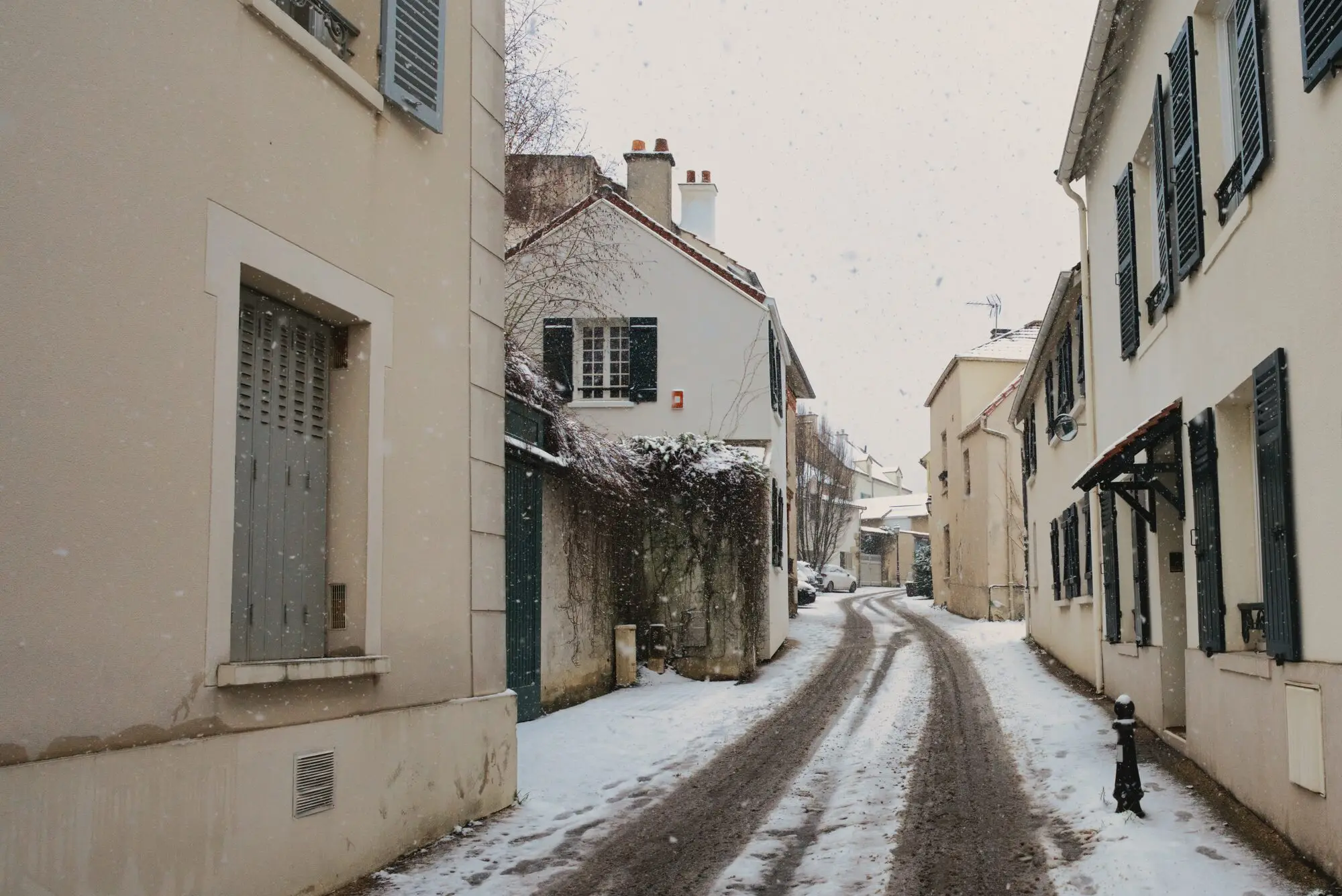 Mareil-Marly in snow, photograph 4