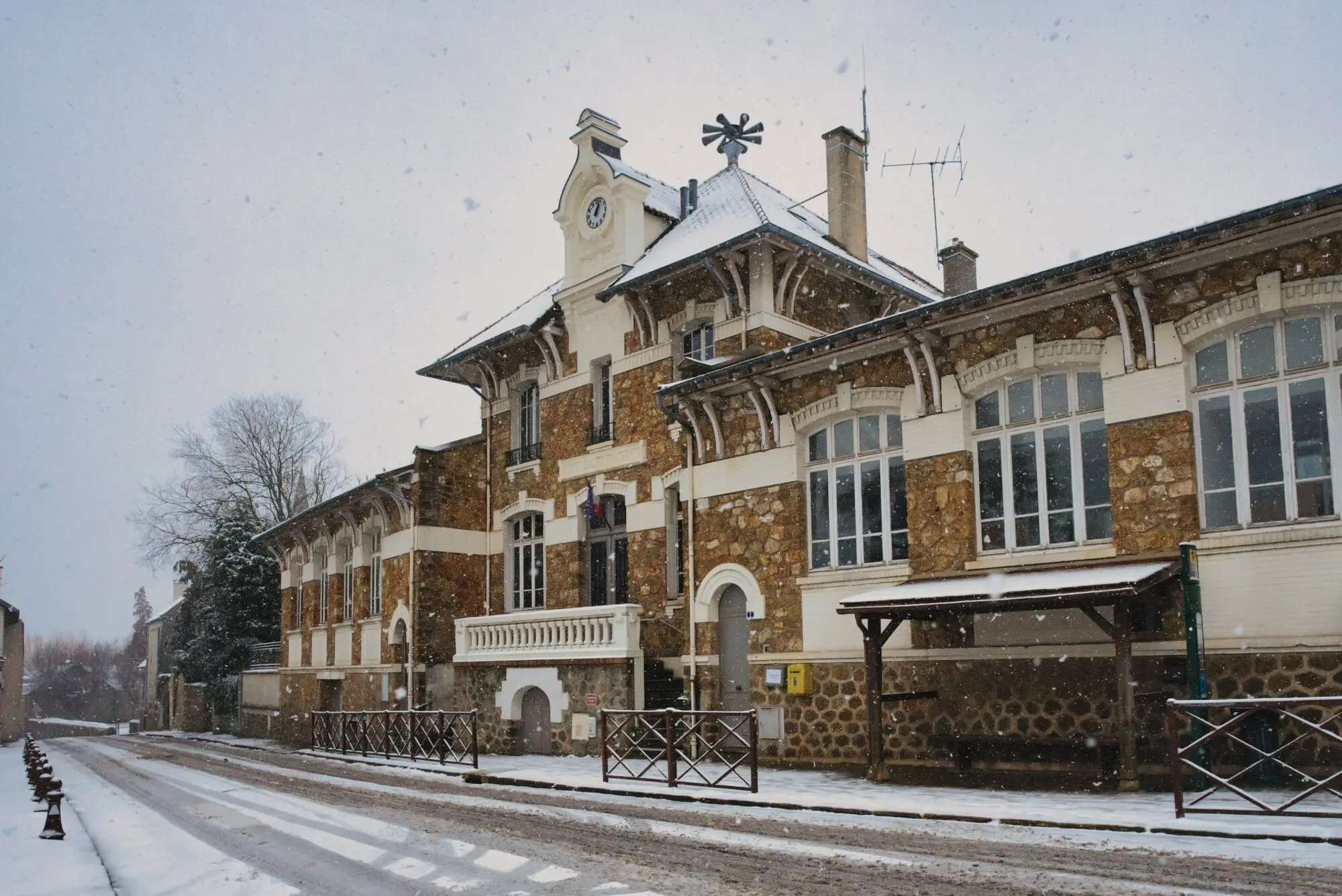 Mareil-Marly in snow, photograph 5