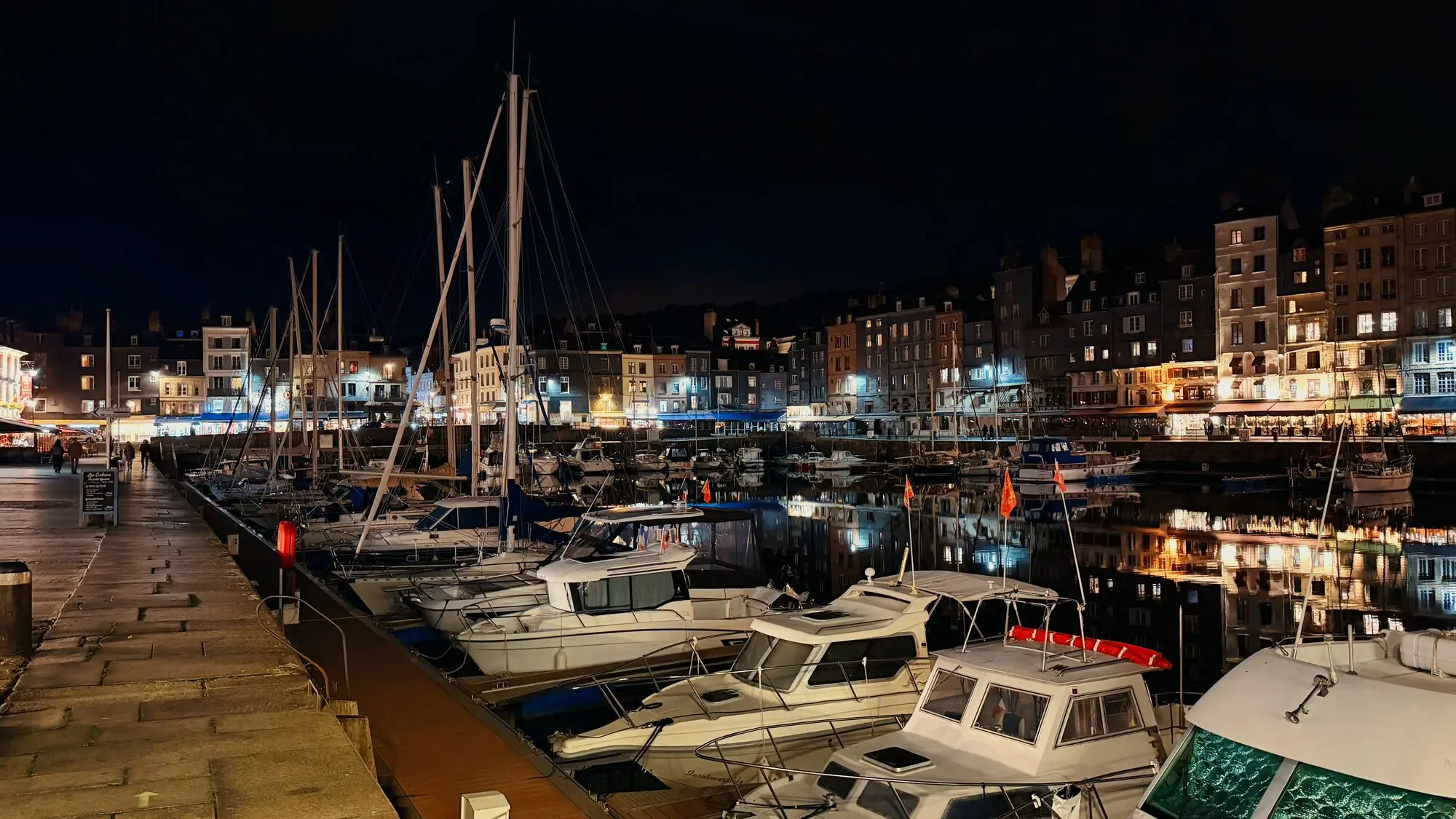 Honfleur at night, photograph 6