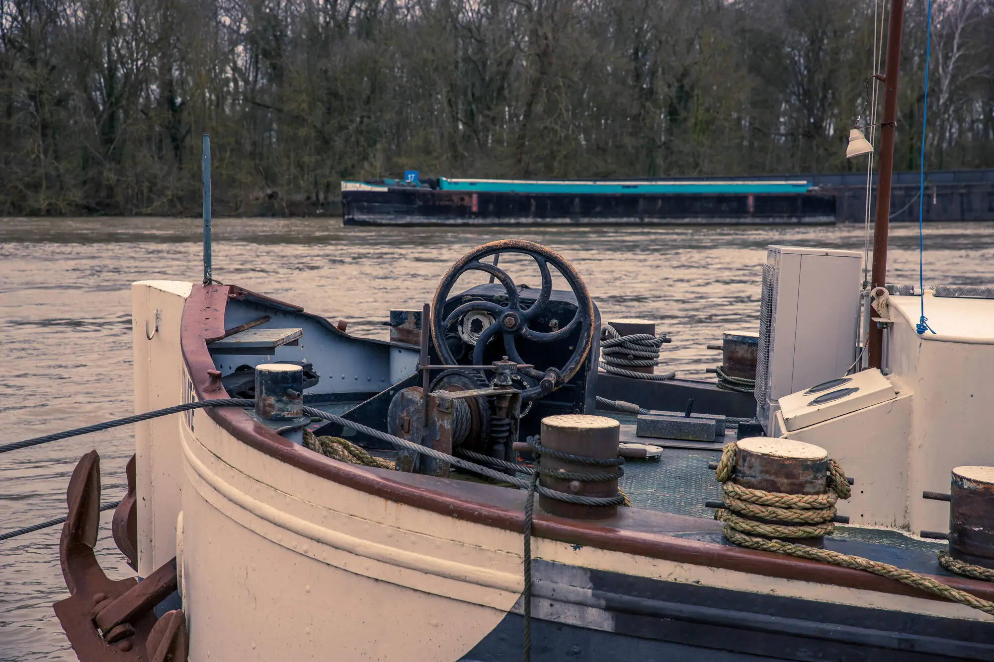 Boats at Conflans, photograph 7